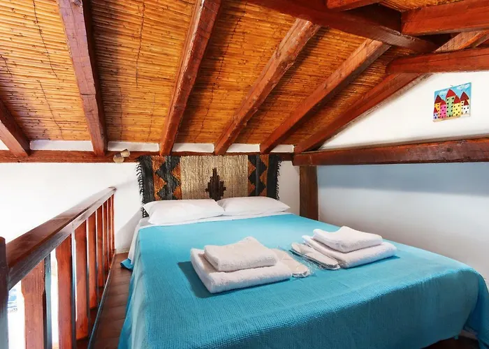 Ypatia Cozy Castle With Loft Casa de Férias *