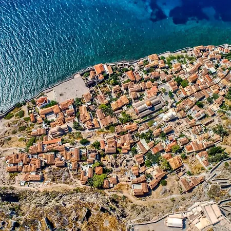 Casa vacanze Ypatia Cozy Castle With Loft *