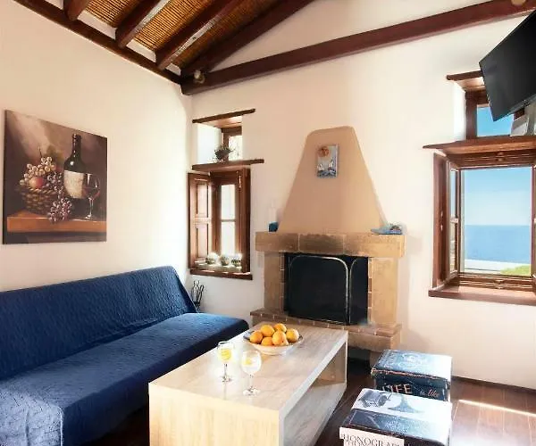 Ypatia Cozy Castle With Loft