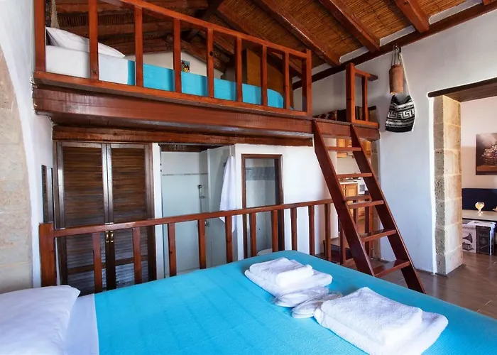 Ypatia Cozy Castle With Loft *